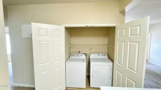 Photo #4: 260008383 Listing 