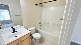 Photo #6: 260008383 Listing 
